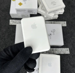 AirPod Pro + Megsafe Power Bank Combo