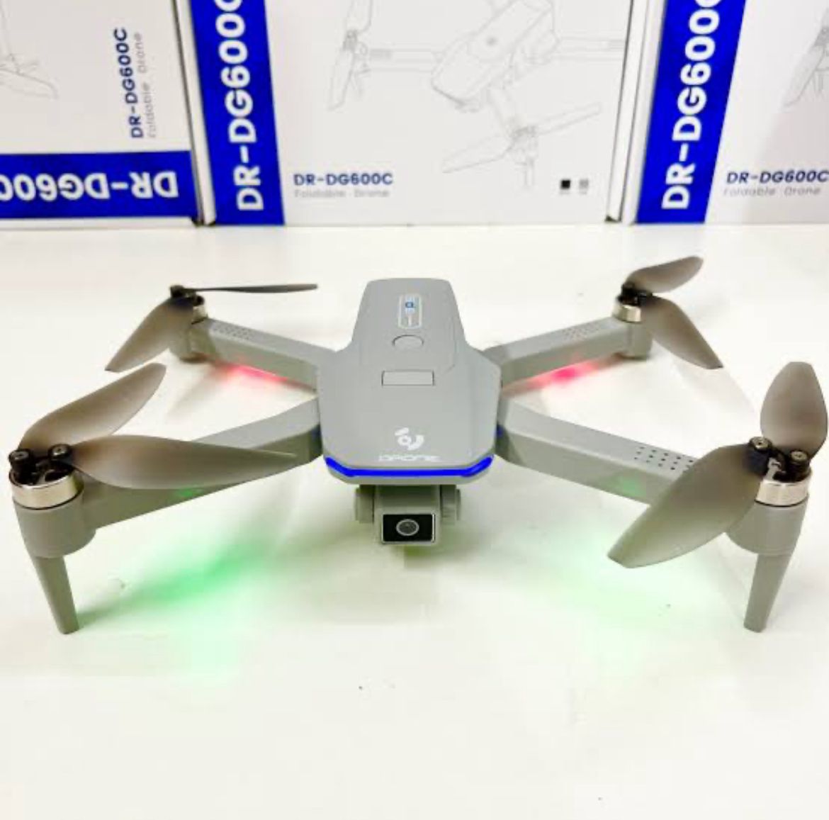 DR DG600  DAYNALOG GPS DRONE